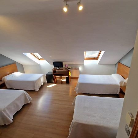 Hostal Santo Tome Толедо Экстерьер фото